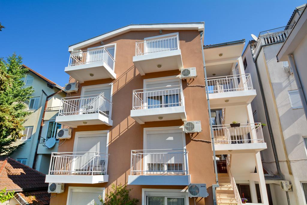 Guesthouse Mb Knezevic Budva Exterior foto