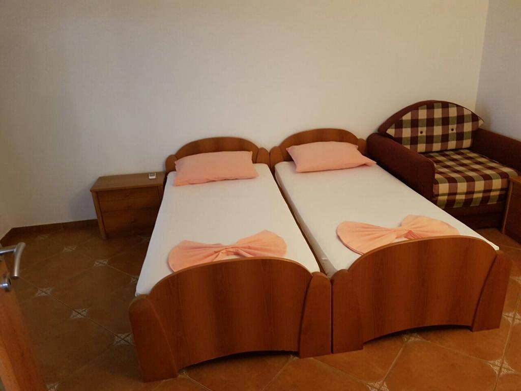 Guesthouse Mb Knezevic Budva Exterior foto